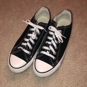 Converse Unisex Black Canvas Shoes sz M-4.5 W-6.5